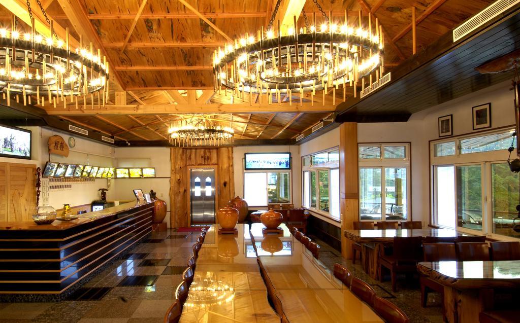 Sun Moon Bed& Breakfast Apartment Wulai Exterior photo